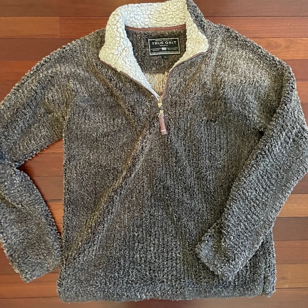 Woman’s True Grit Fleece Pullover